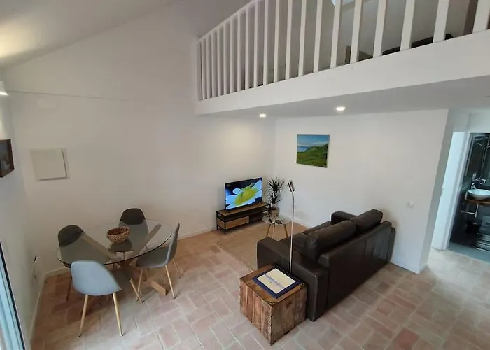 26 Casa Dos Miudos - Alfarim 펜션 *