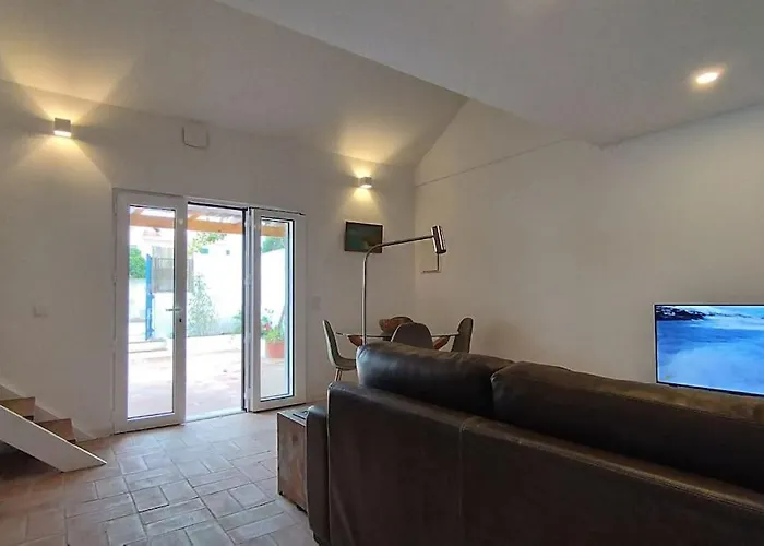 26 Casa Dos Miudos - Alfarim 펜션 *